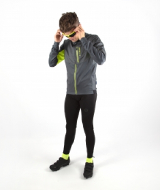 Focus thermo broek met zeem en galgen Zwart